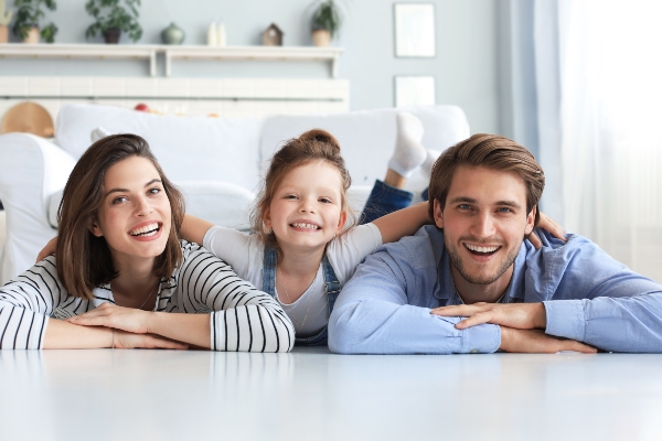 How A Family Dentist Can Keep Your Entire Family Smiling