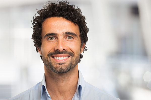 Teeth Whitening    : What Is The Ideal Shade Of White?
